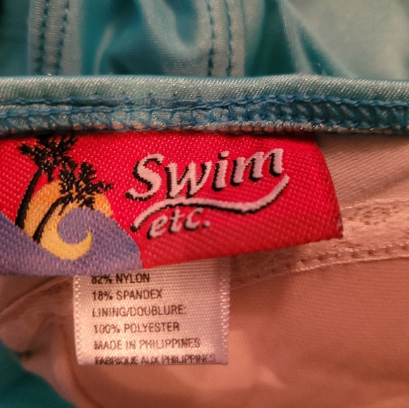 4 pc Mix & Match Swimsuits. - Picture 10 of 12